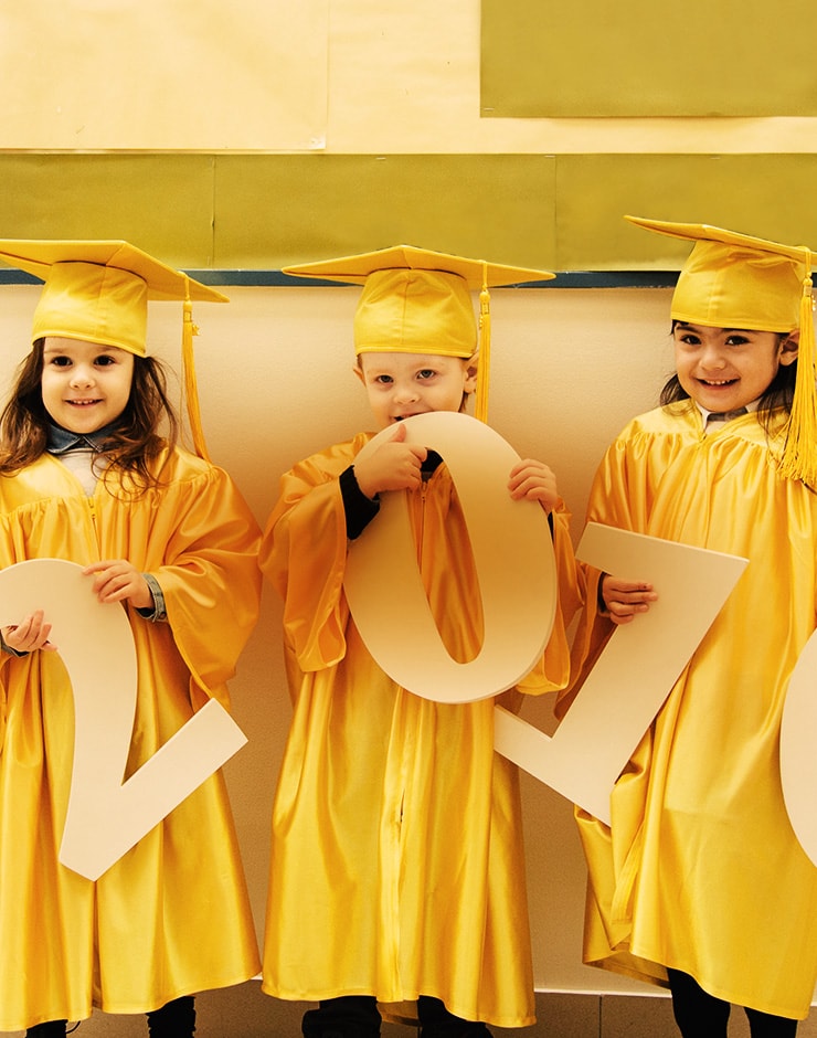Pre|school & Kindergarten Graduation World Pre|school & Kindergarten Graduation World