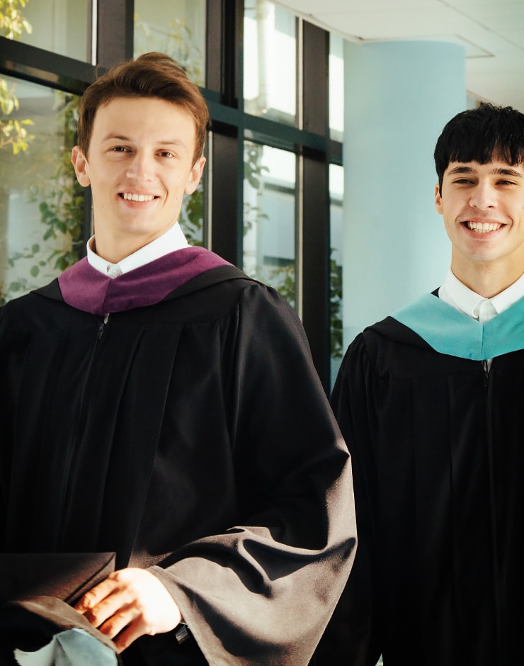 Graduation Type Bachelors | ( Academic & Collegiate Regalia ) – Graduation World